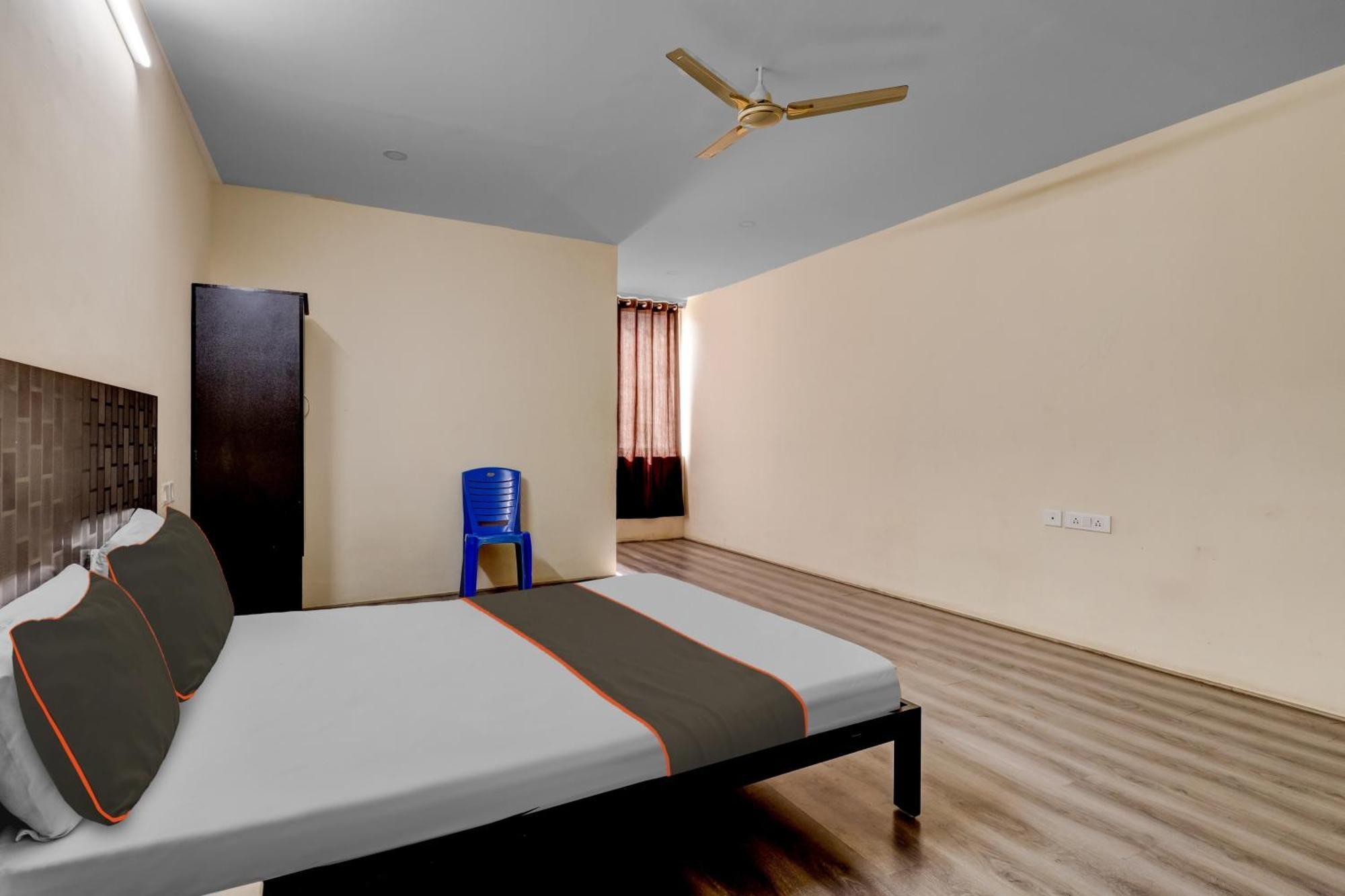 Hotel O Crescent Shine Bangalore Exterior photo